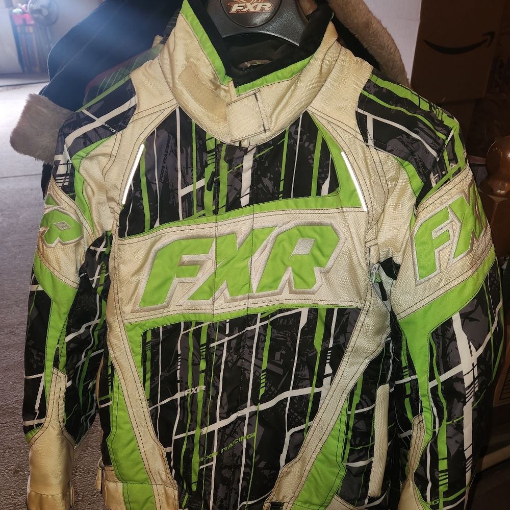 FXR Jacket - Picture 2 of 2
